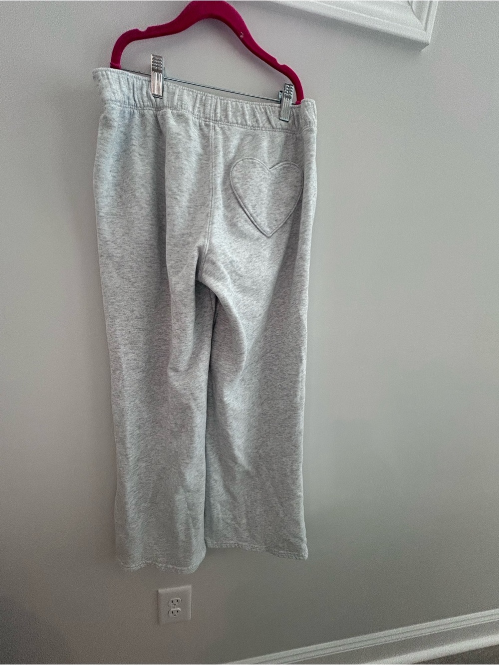 Hollister Light Gray Heart Pocket Sweatpants XS